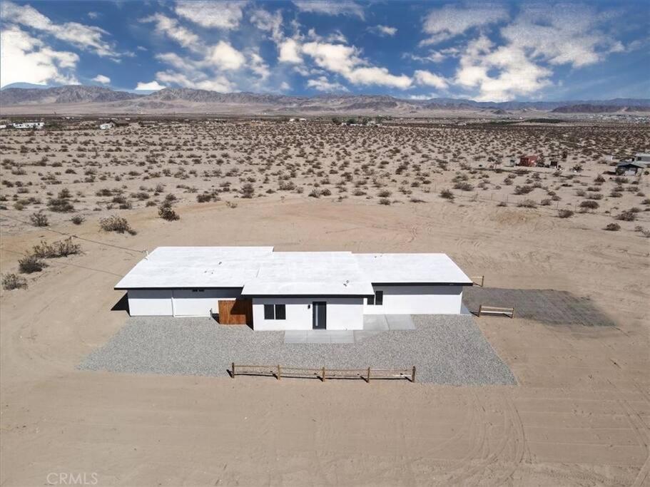 Star Gazers Modern Home On 5 Acres Of Land! Sunfair Heights Dış mekan fotoğraf